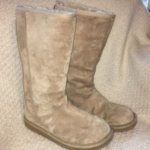 Back Zip UGG Boots